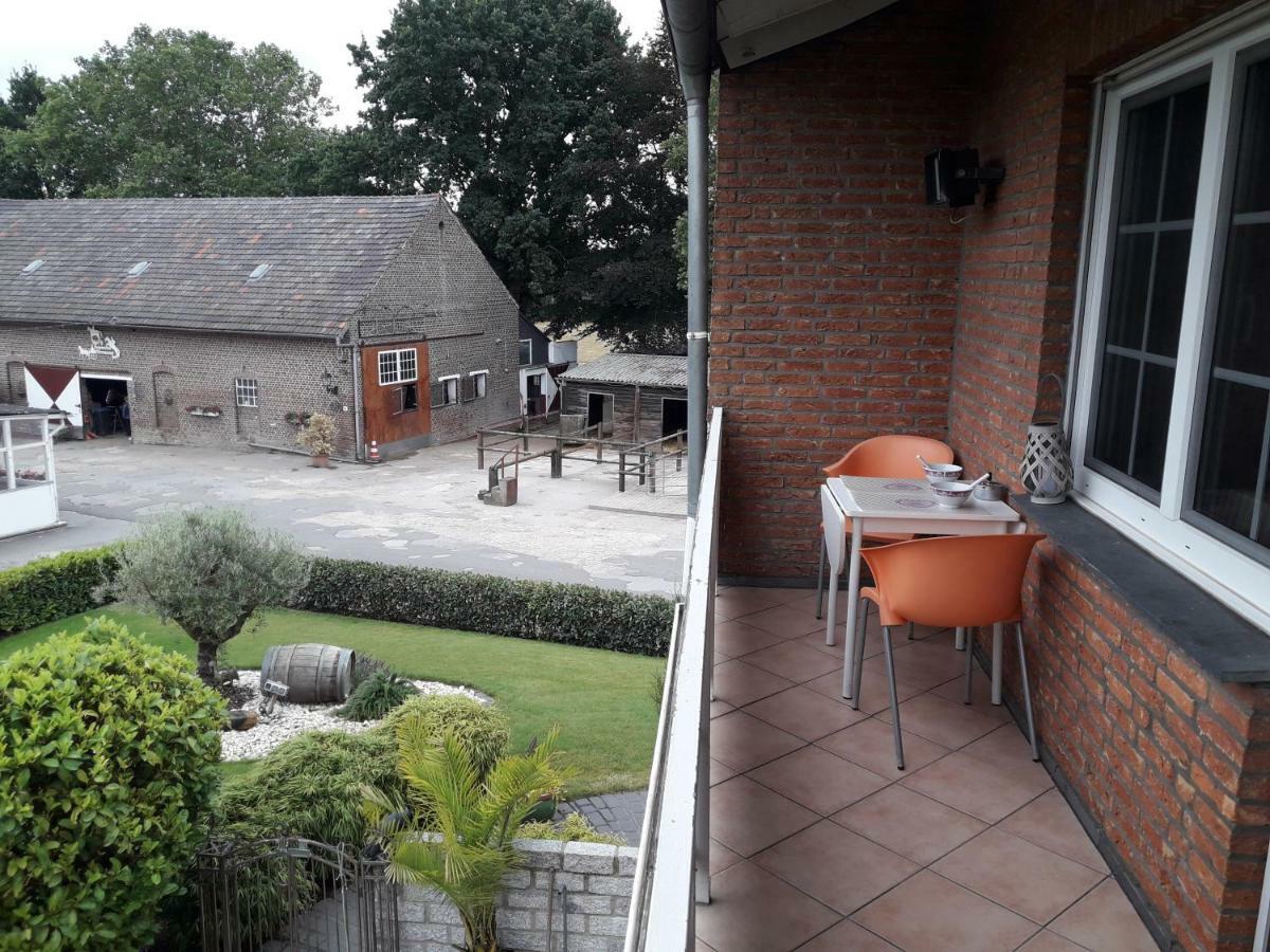 Casa Mediterrana Эркрат Экстерьер фото